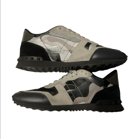Valentino Garavani Men's Black Valentino Garavani Rockrunner Camouflage Sneakers - Picture 9 of 10